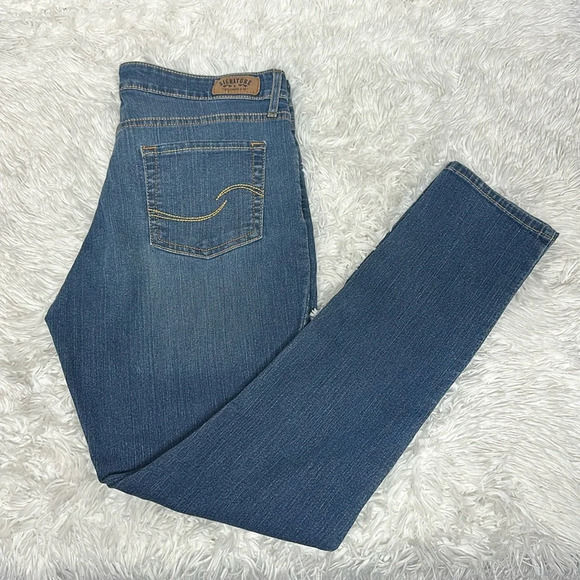 Levi Signature The Skinny Jeans Sz12 - Picture 1 of 9
